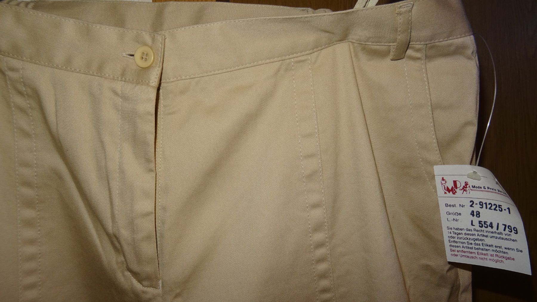Pantaloni: NEUE DAMEN HOSE  GROSSE 48. – Nuovo (secondo la descrizione) da Burgdorf venduto da stein12 1