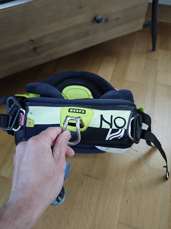 Attrezzatura da arrampicata: ION nova harness / trapez / kitesurf / kiteboard – Usato da Cham venduto da loile112 2