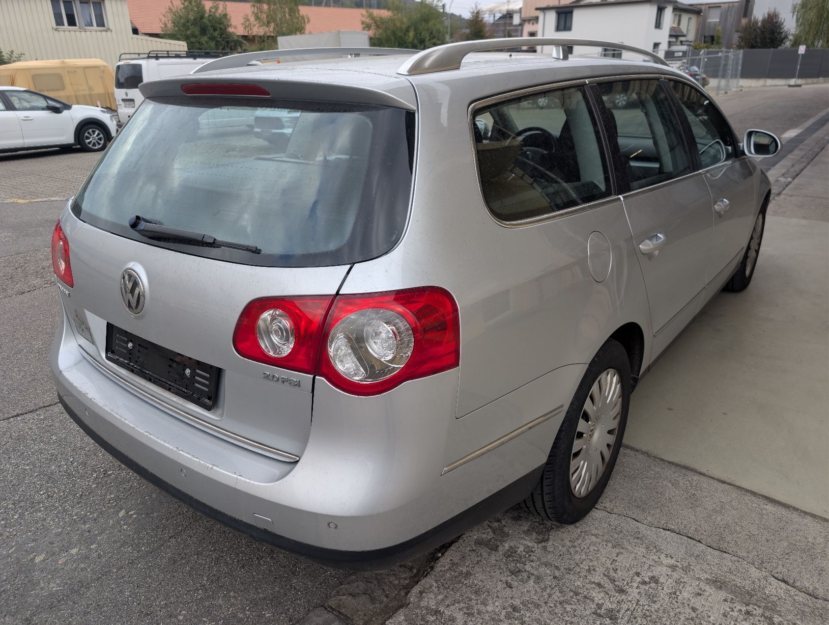 VW Automobili: VW Passat 2.0 dsg  – Usato da Rünenberg venduto da All_4_you 2