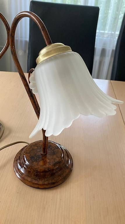 Lampade: 2 Nachttischlämpli – Usato da allschwil venduto da and_y57b