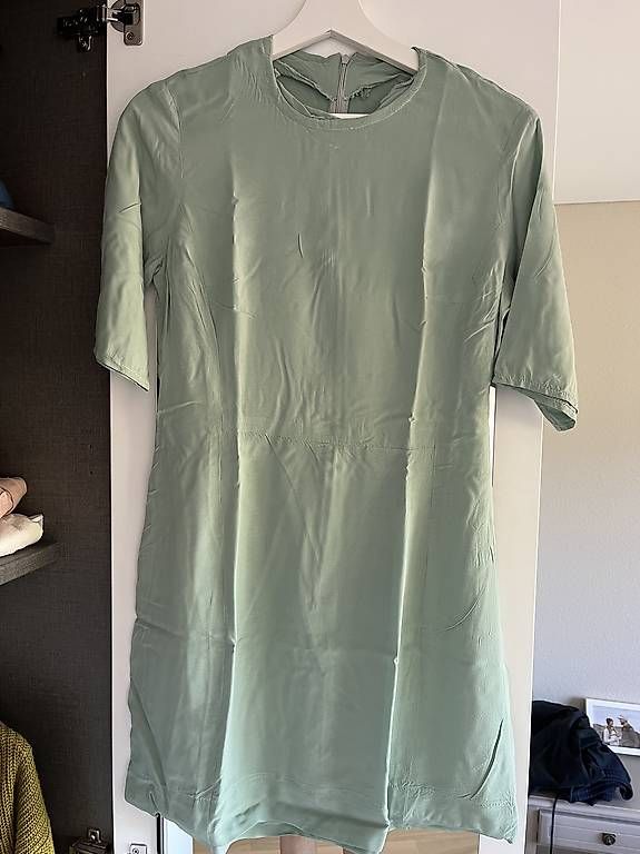 Robes: Handmade Kleid 34 – D'occasion à Freienwil par Eggice2994 1