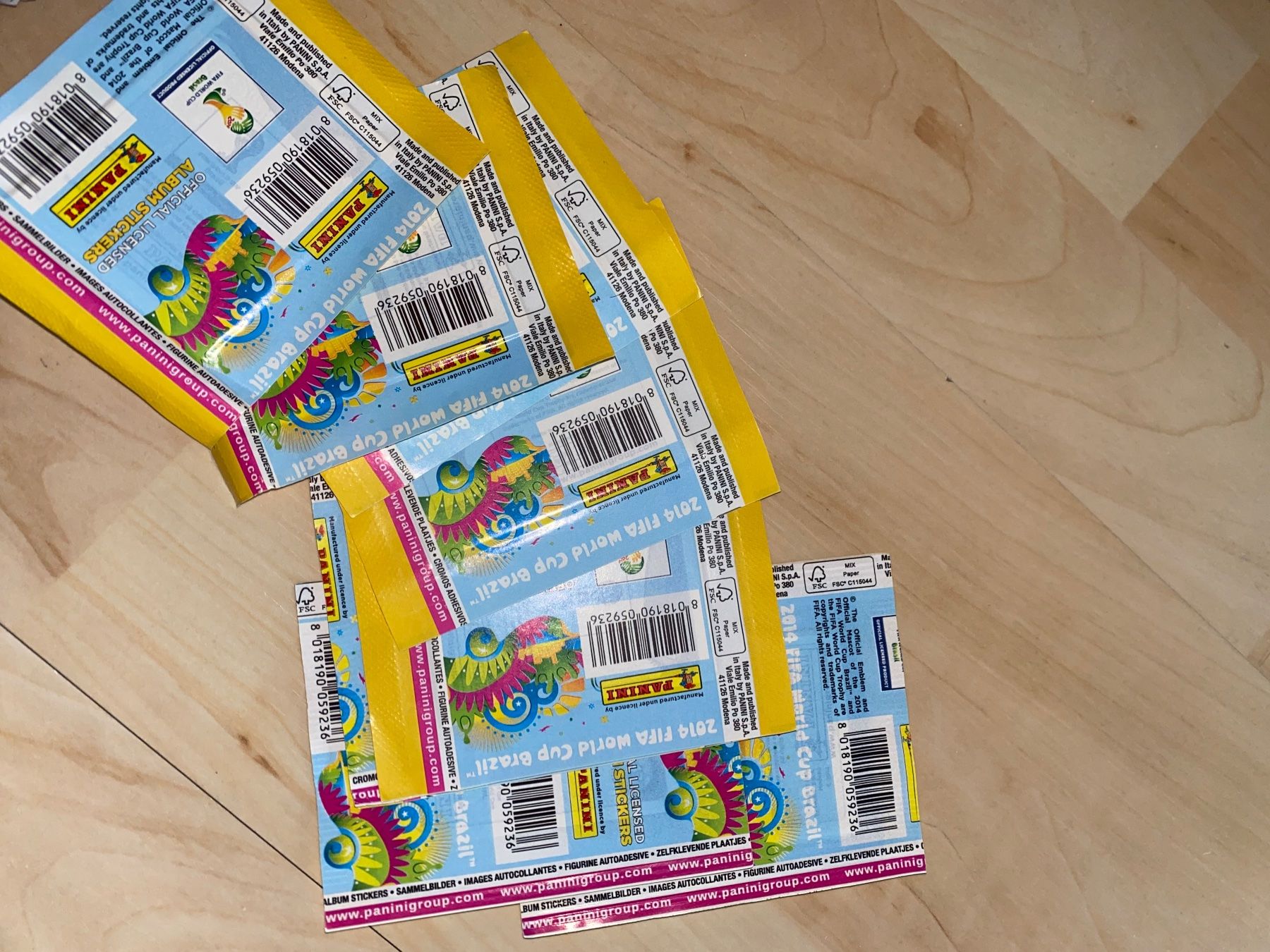 Panini Carte collezionabili: 9 Tüten / Packs Panini WM 2014 – Nuovo e nell'imballaggio originale da Unterlunkhofen venduto da PaniNicola 1