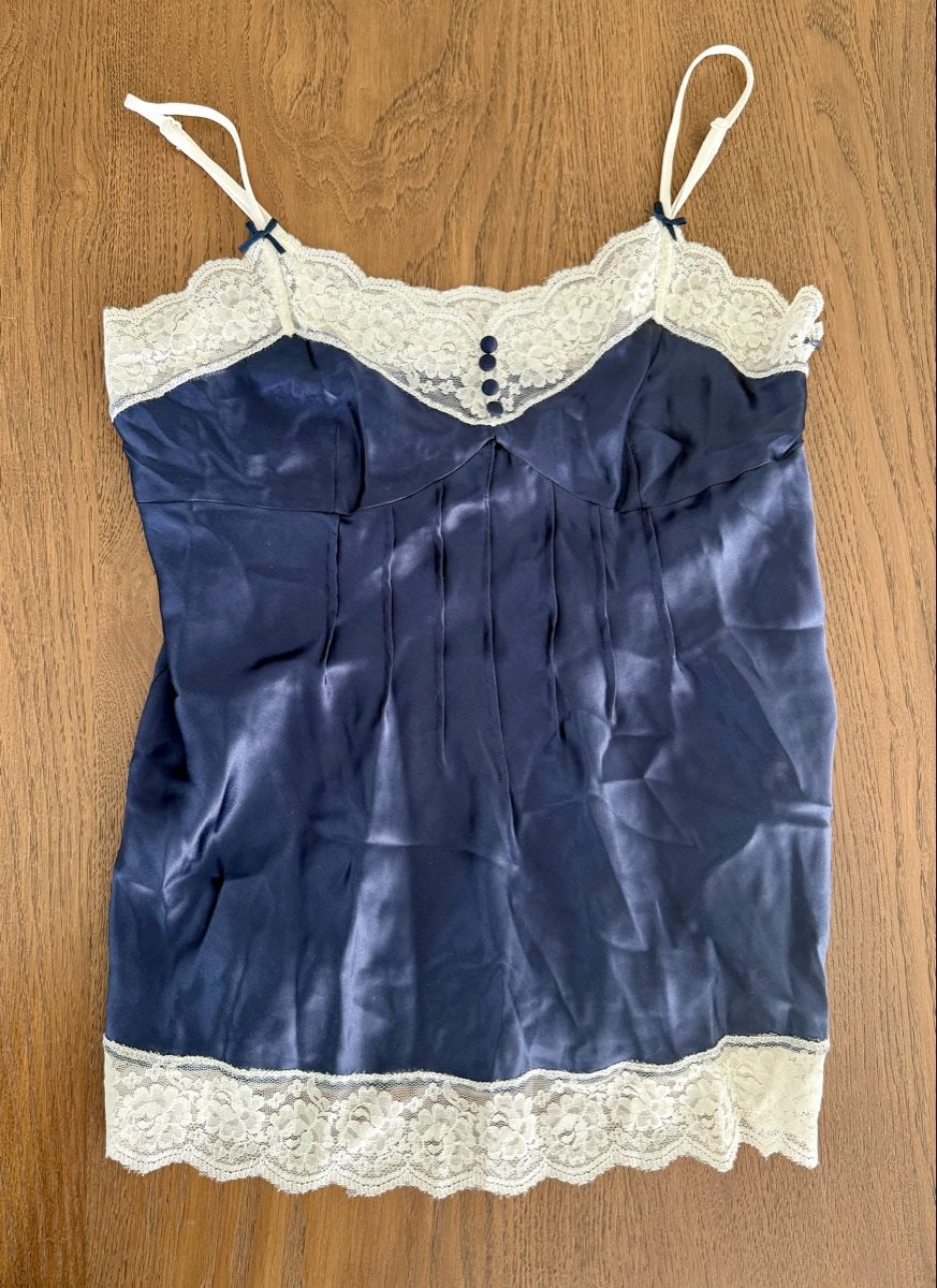 Guess Tops: Guess Jeans Top – Neu (gemäss Beschreibung) aus Davesco-Soragno von tin_6xjv