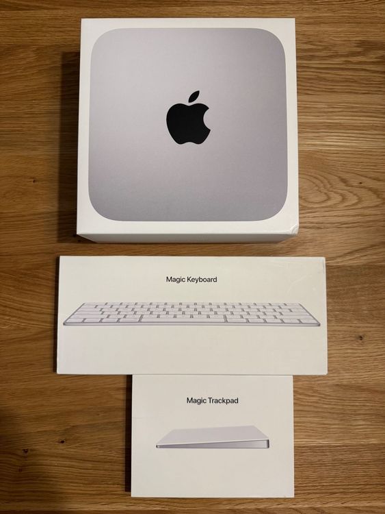 Mac mini M1 256GB 8GB Magic Trakpad