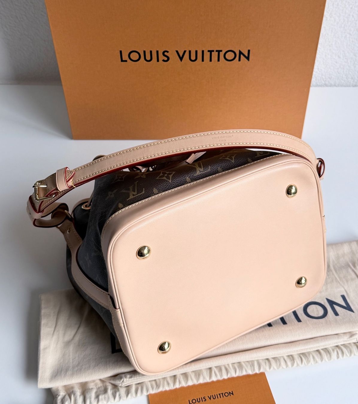 Louis Vuitton Borse da donna: Louis Vuitton Petit Noé – Usato da Reinach AG venduto da RobbisB 7
