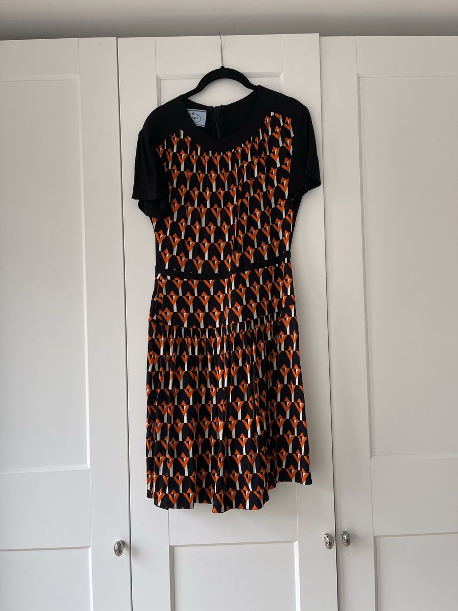 Prada Vestiti: Prada Dress – Usato da Adliswil venduto da DariaU0709