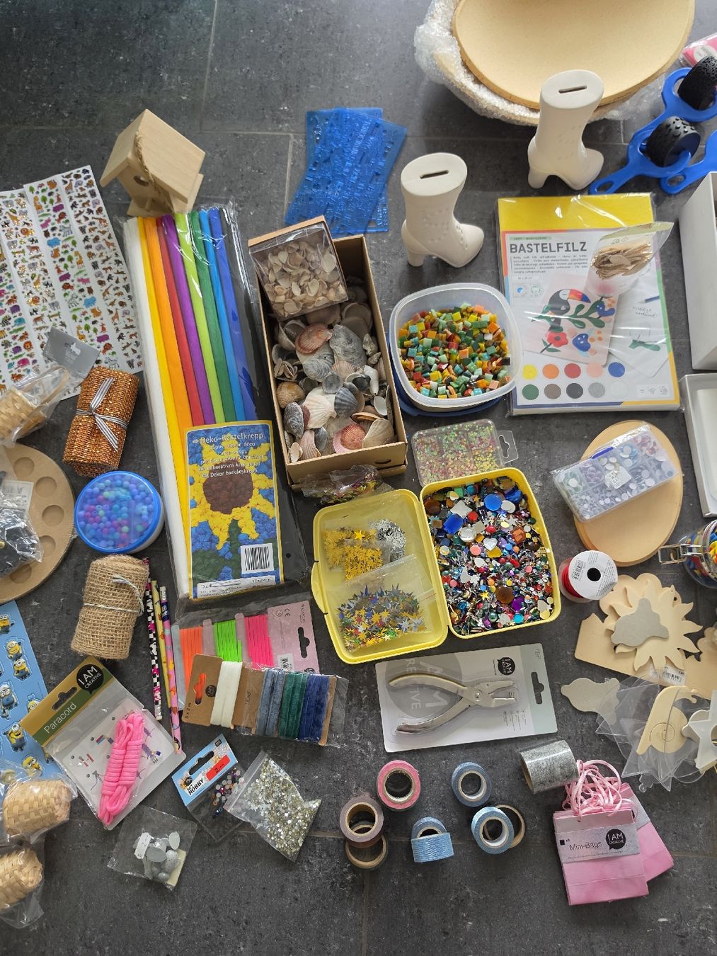 Kit bricolage: Bastelzeugs riesen Set – Usato da Würenlos venduto da Nigginiggi 2
