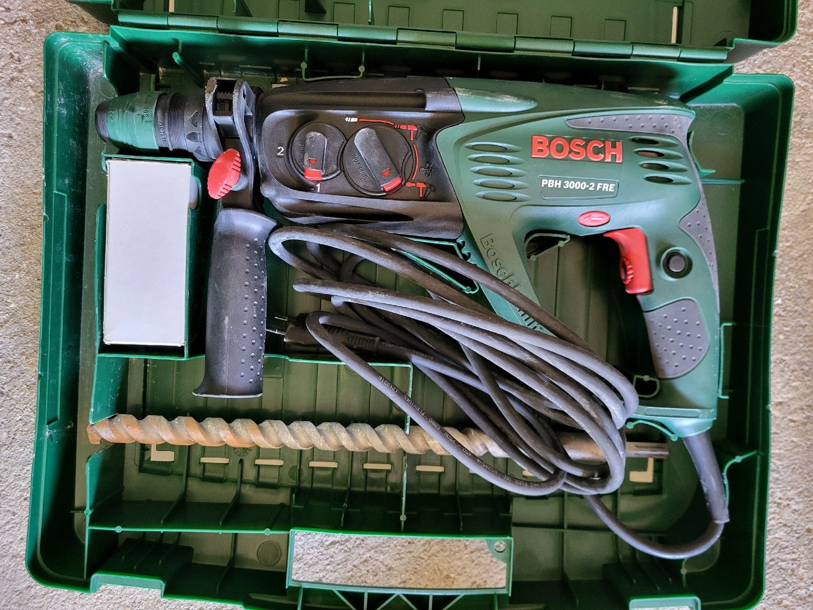 Bosch Trapani: Bosch PBH 3000-2 FRE – Usato da Courfaivre venduto da Jo.hulmann 1