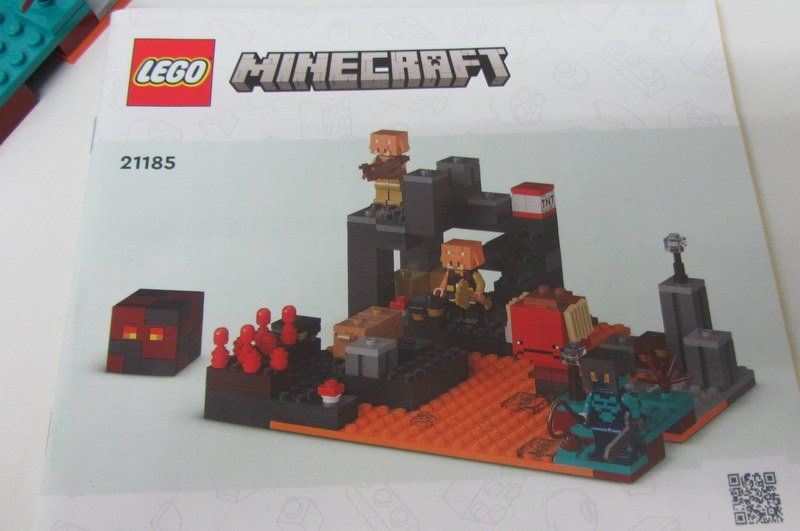 Lego Kit di costruzioni: LEGO Minecraft 21185 " The Nether Bastion " – Usato da Kreuzlingen venduto da Han-Solo-68 1