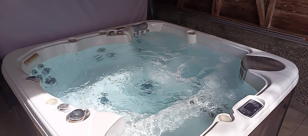 Whirlpool: Whirlpool – Gebraucht aus Waldkirch von Caddy1 4