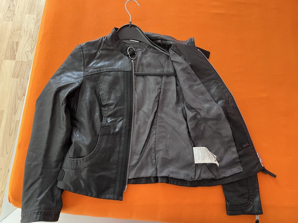 Cinque Giacche: Lederjacke – Usato da Winterthur venduto da Montreal63 7