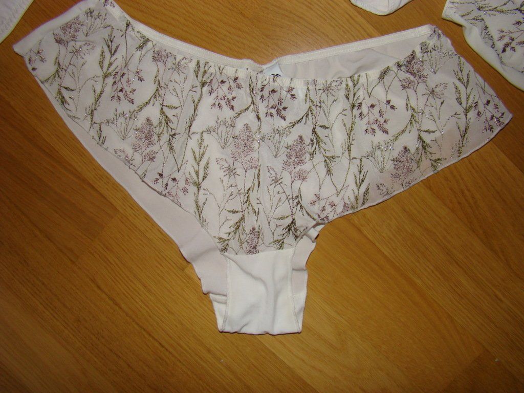 Etam Autres dessous: SG / BH + panty et slip – Neuf (Voir description) à Lussery-Villars par pousinete02 5
