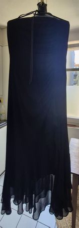 Elegantes, schwarzes Abendkleid, Neckholder, Grösse 40