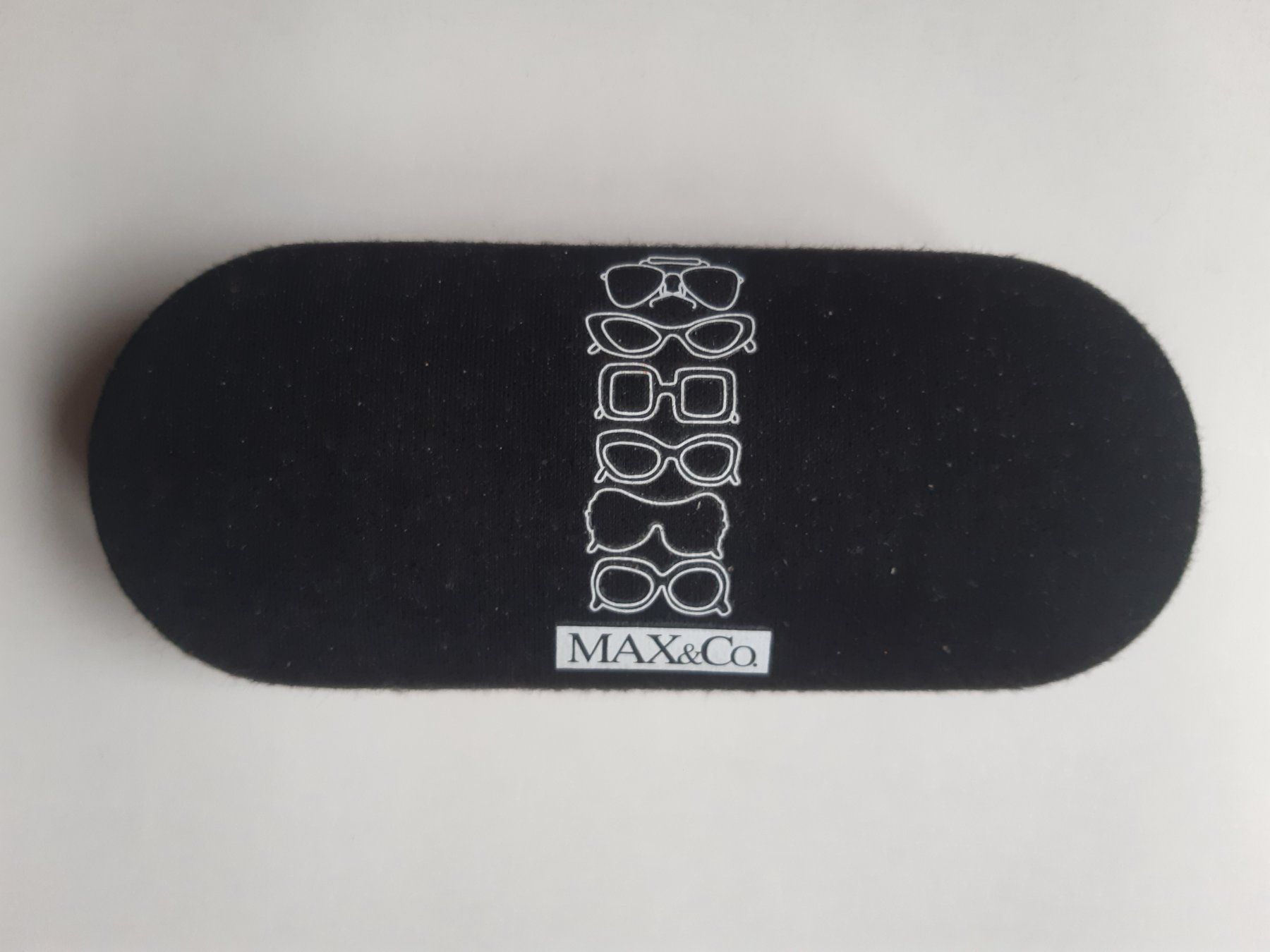 Altro in  Abbigliamento & Accessori: Eyeglasses case Max&Co. – Usato da Verscio venduto da giamma1985
