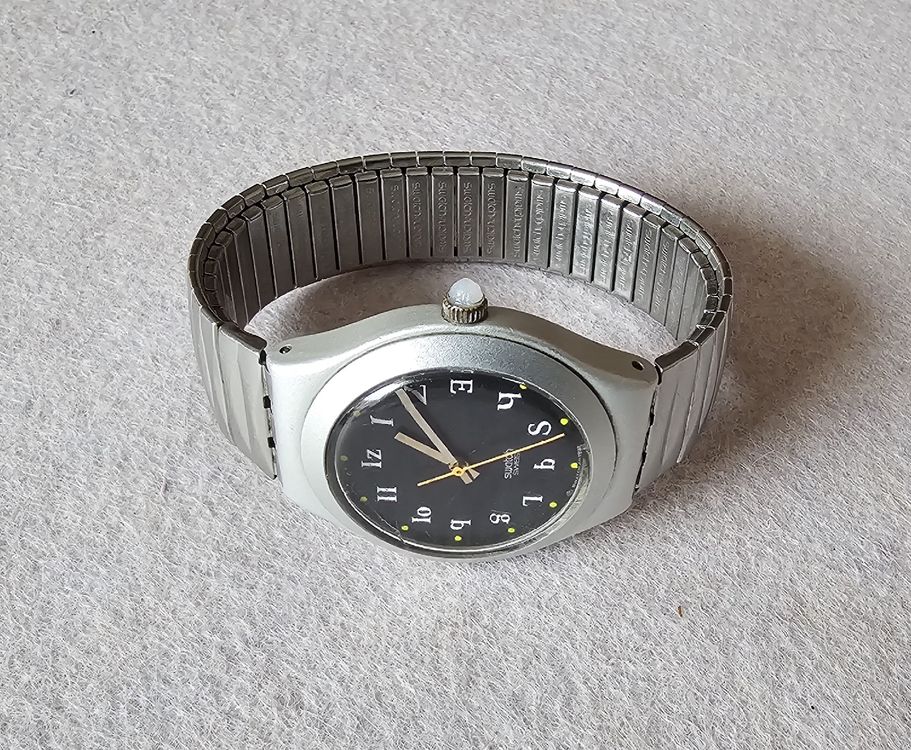 Swatch Swiss Elegante Herrenuhr 37 mm 3