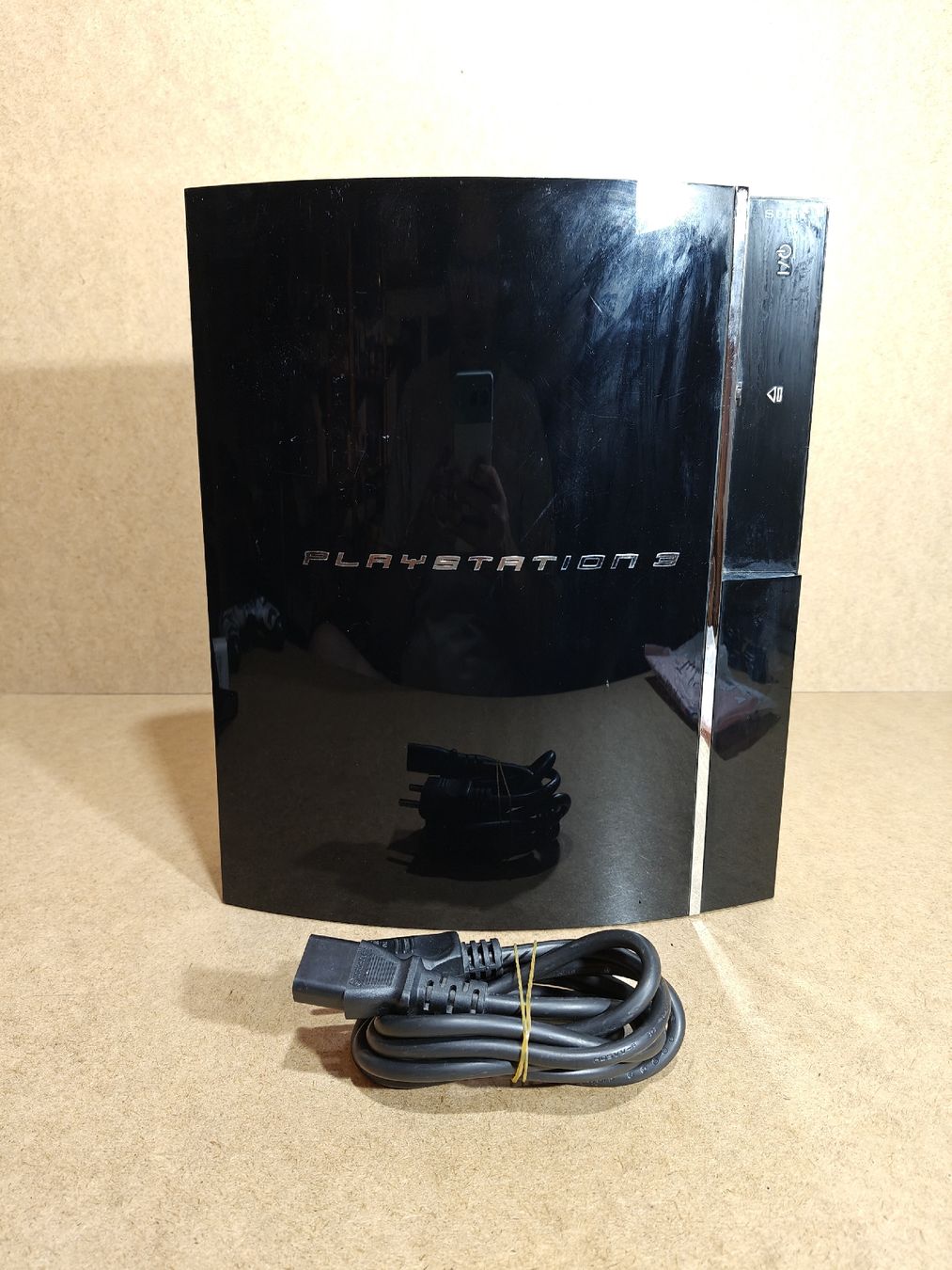 Sony Console: PlayStation 3 Rückwärtskompatible, CECHC04 – Usato da Luzern venduto da MWi_9xw5 1