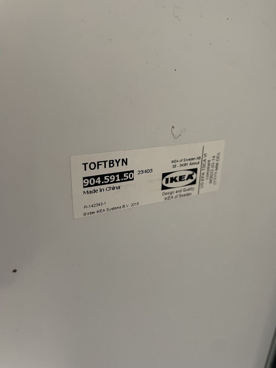 Specchi: IKEA TOFTBYN mirror black frame standing mirror – Usato da Unterägeri venduto da VANDERROL 2
