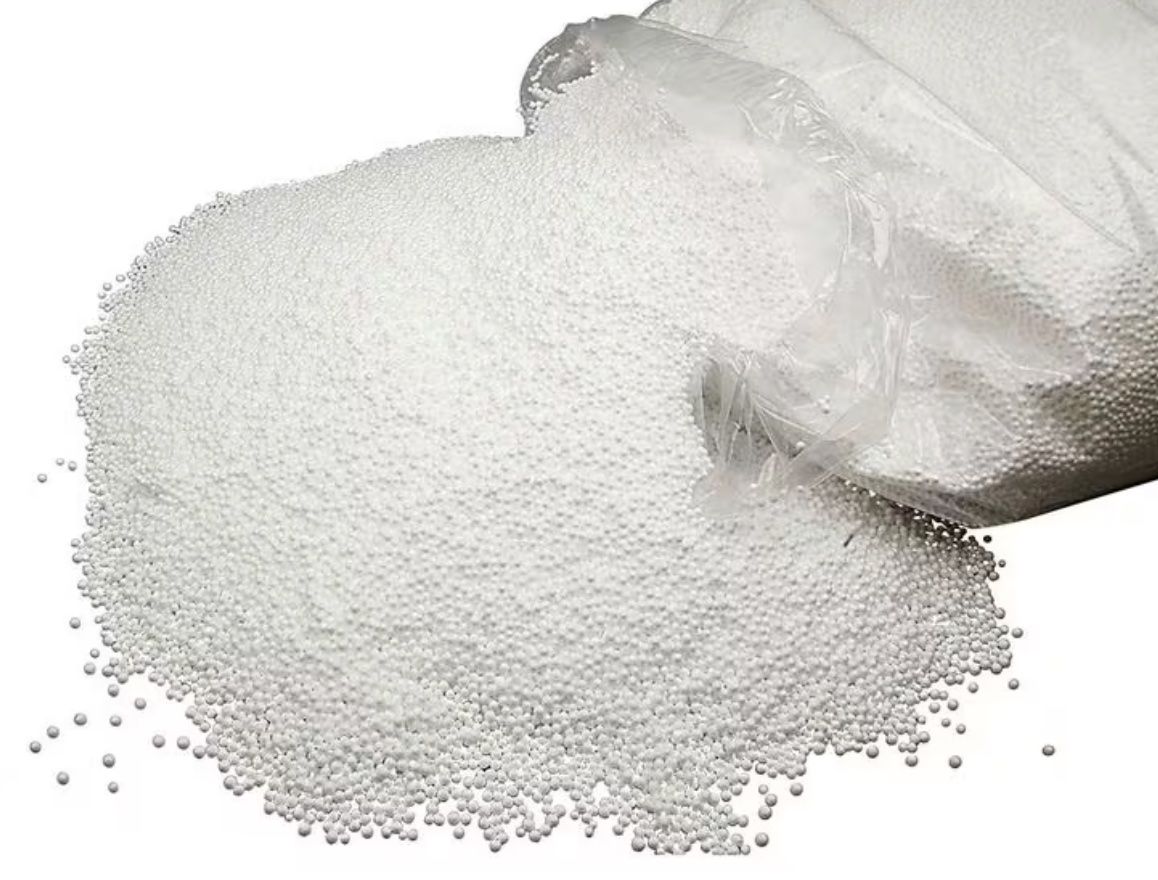 Materiale di riempimento: Polystyrolkügelchen – Usato da Chur venduto da m.rhyn