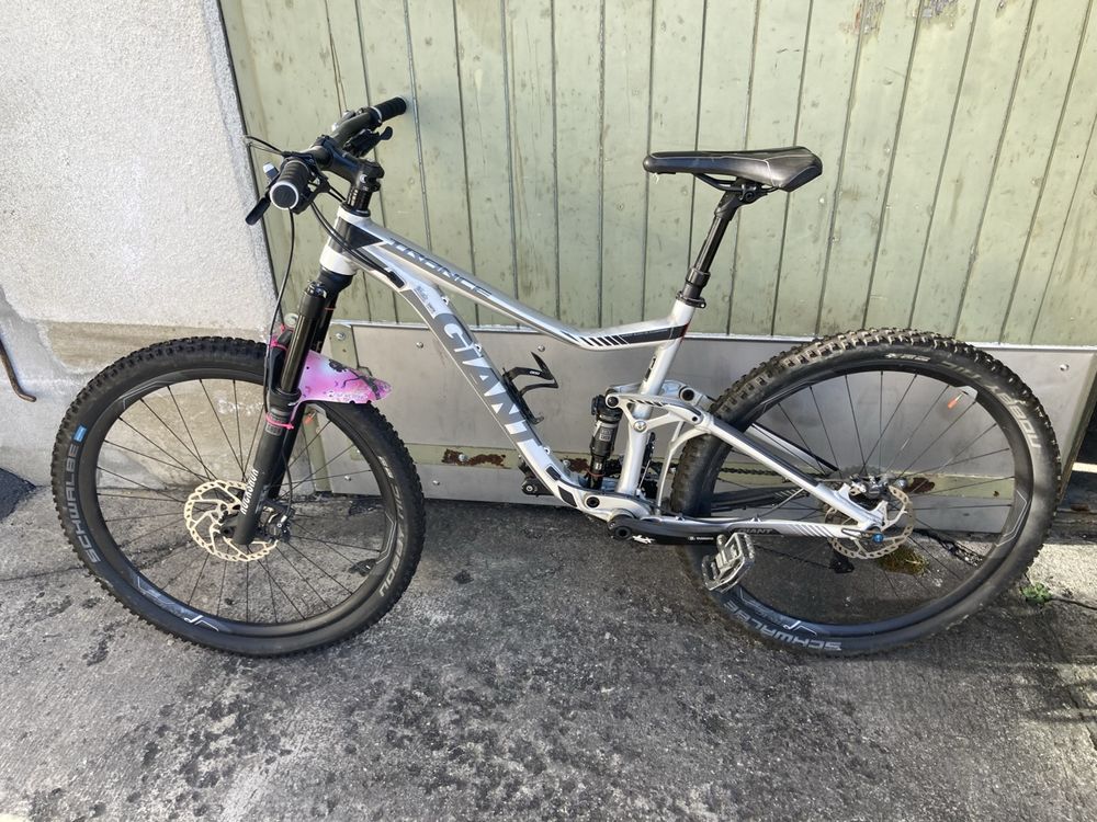 Giant Vélos: Top Fully Mountainbike Giant Trance 1 27.5 Zoll Räder – D'occasion à Rothenthurm par jeisi99 8