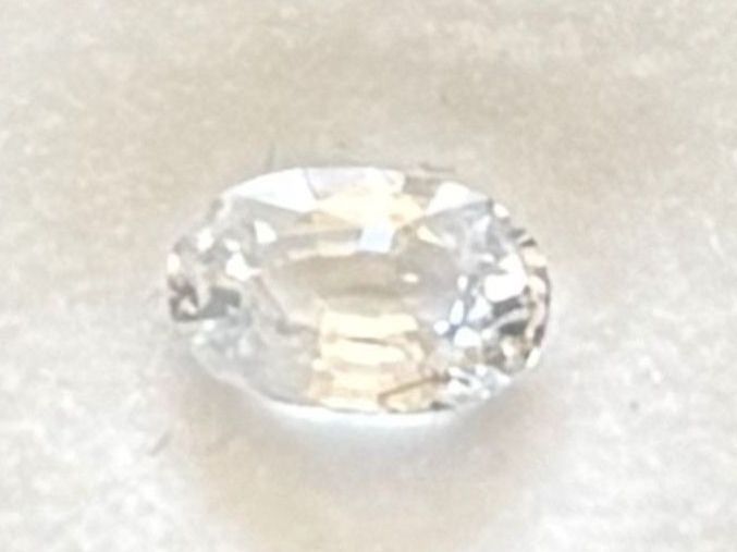 Pietre preziose: Saphir weiss 0.6 ct., 4.4 x 6.5 mm – Usato da Brugg AG venduto da lau_9rvy 4