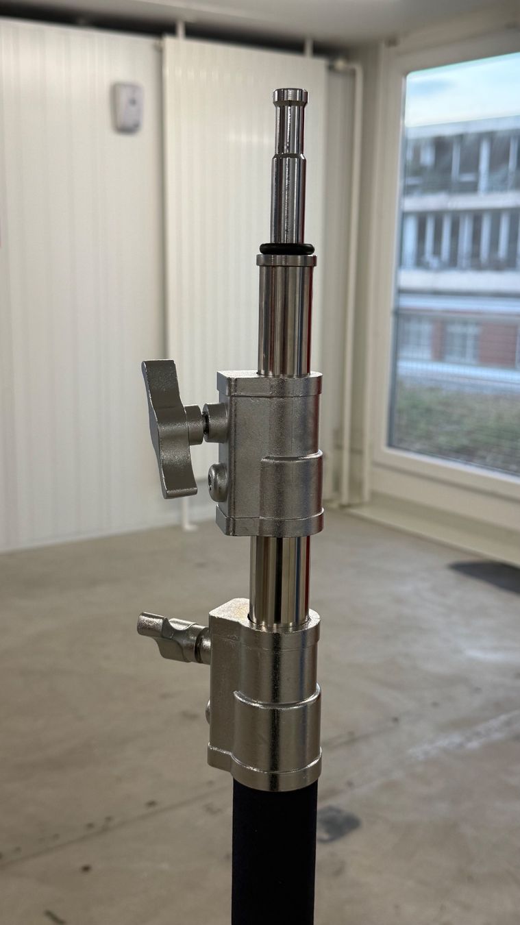 Lampade: Nanlite FS-300C – Usato da Zürich venduto da guille.arg 8