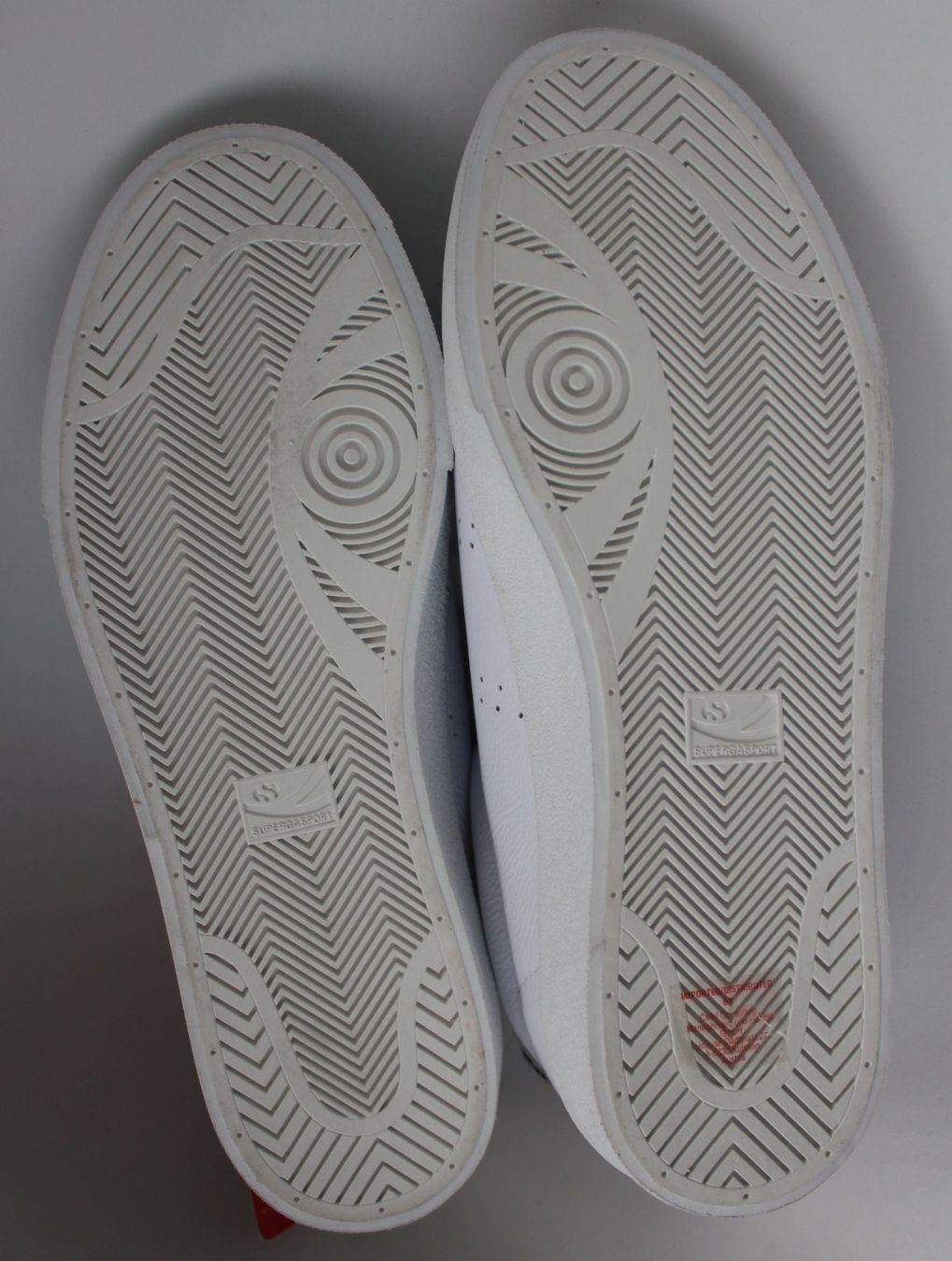 Superga Damenschuhe: Baskets Superga t. 39   NP:135 CHF    NEU! – Neu und originalverpackt aus Peseux von Gilloss 7