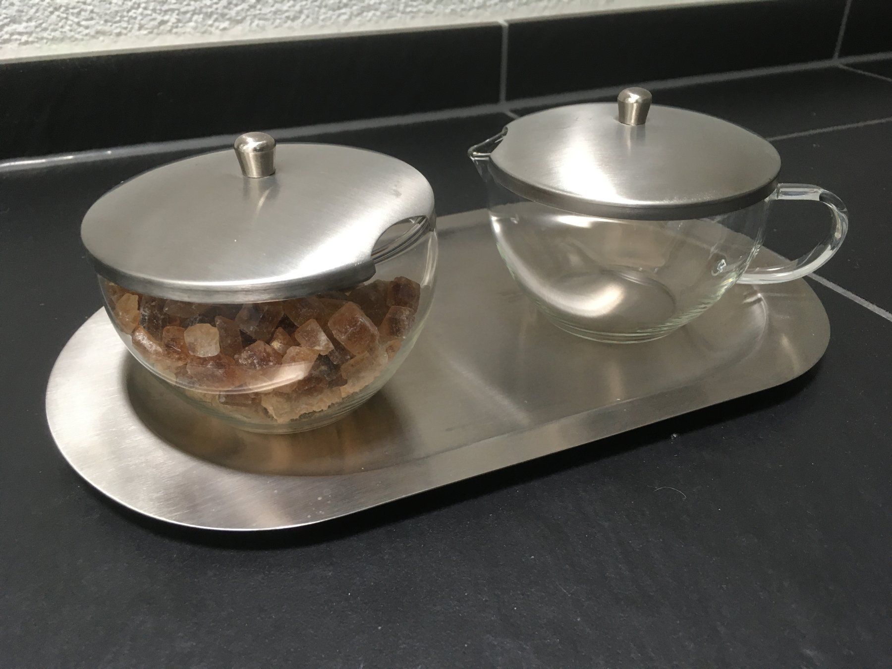 Piatti di portata: Milch Zucker Platte Tablett Edelmetall – Usato da Oberterzen venduto da fla_2f9q 1