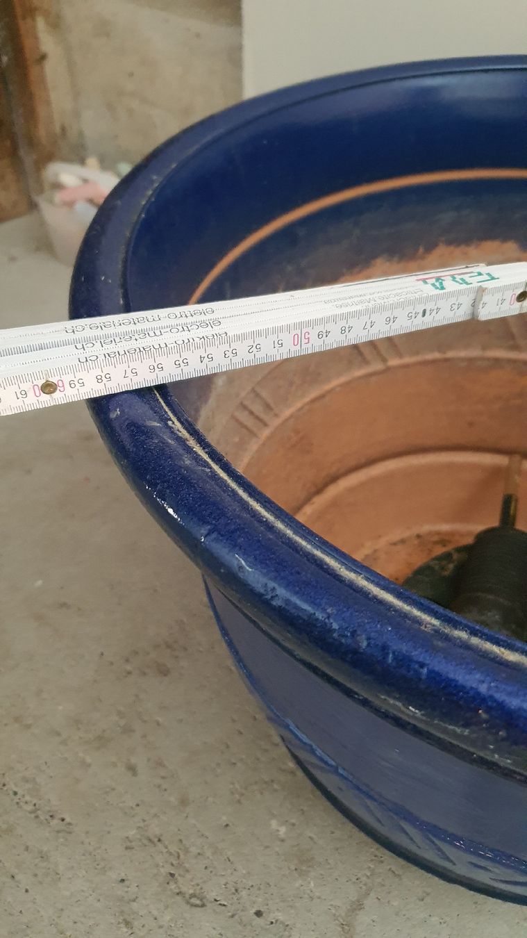 Vasi per fiori: grosser Blumentopf aus Plastik  – Usato da Flawil venduto da minggeli83 2