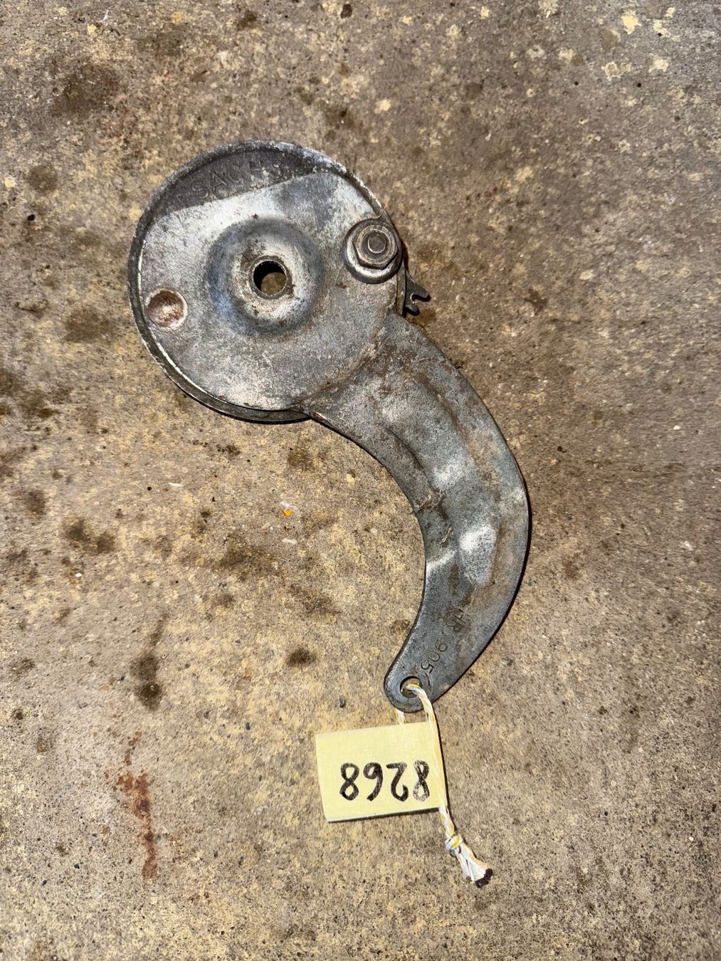 Sachs Parti ricambio per ciclomotori: Sachs Mofa Rücktritt Bremsankerplatte – Usato da Fahrni b. Thun venduto da berger_tuning34