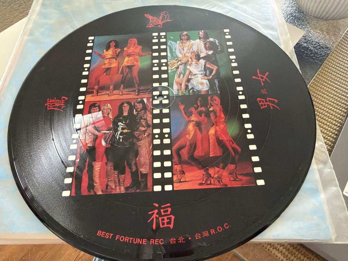 Dischi in vinile: ABBA Mega rare Picture Disc Maxi Single Eagle Taiwan – Usato da Solothurn venduto da Rginger12