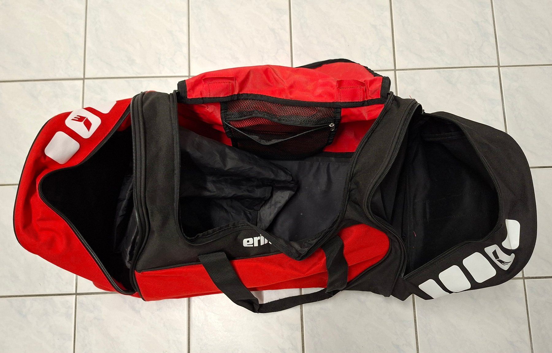 Erima Borse: Turntasche / Sporttasche Erima – Usato da Küssnacht am Rigi venduto da AutoVilla 2