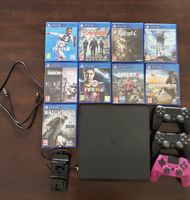 PS4 Konsole mit 3 Controllern und Spielen guter Zustand