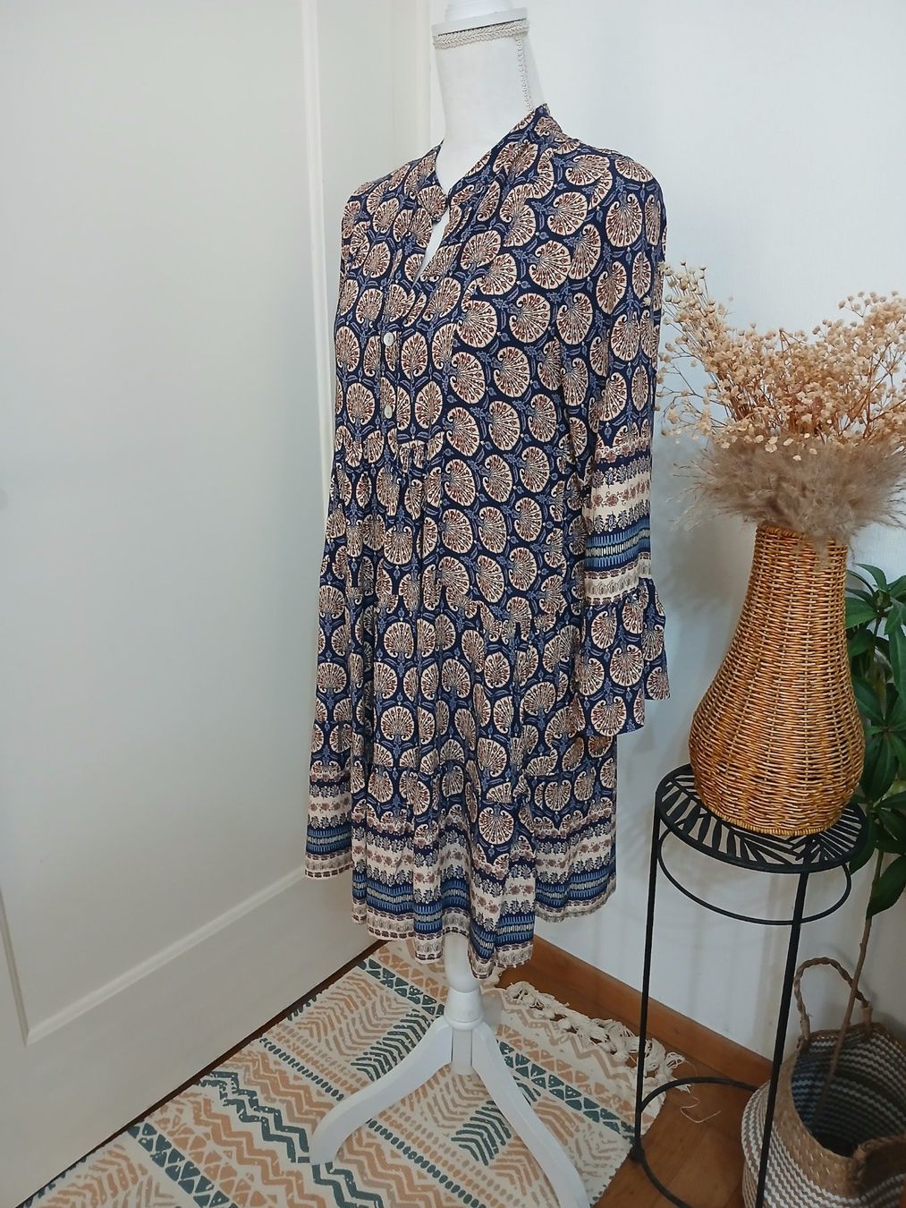 Vestiti: Sommerkleid, Gr. ca. M – Usato da Luzern venduto da Tavolna 1