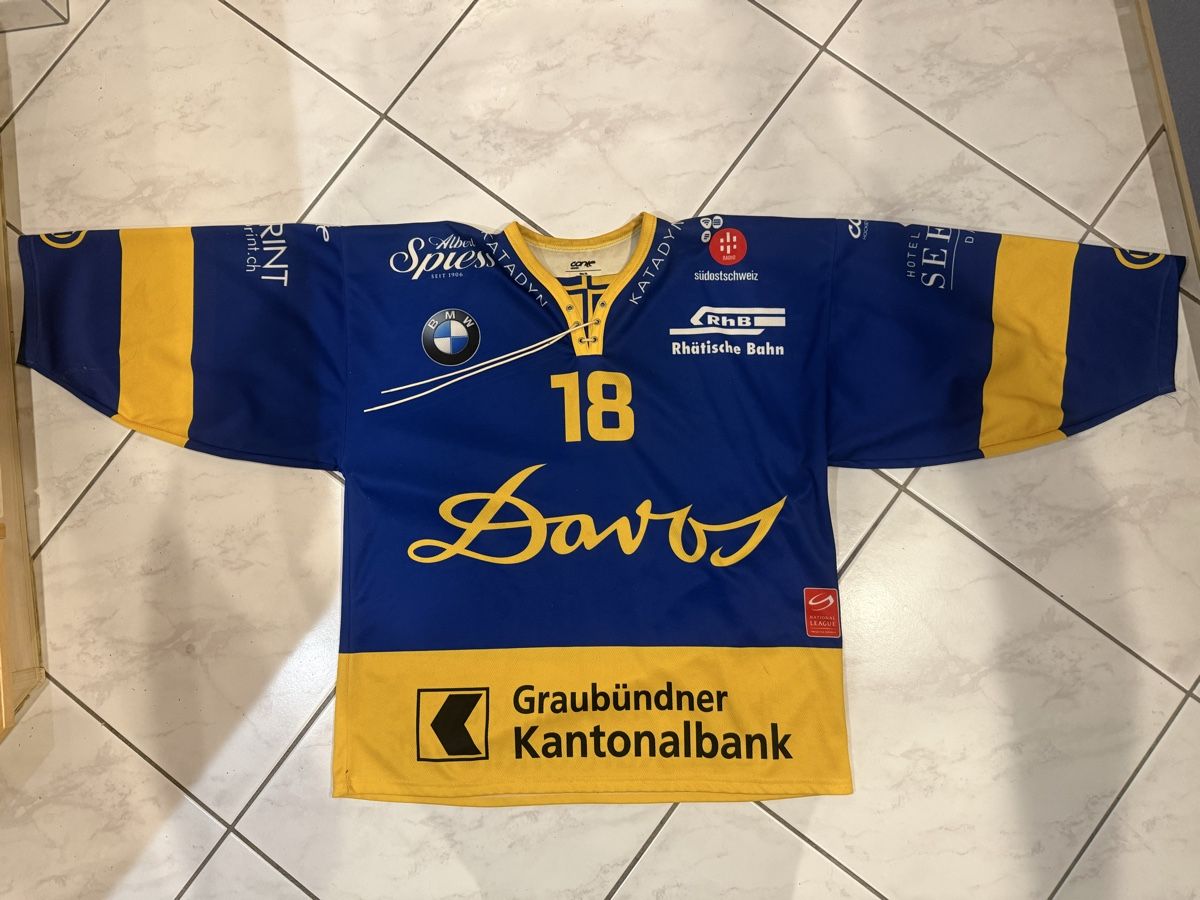HC Davos Leibchen & Hosen: Original HC Davos Sciaroni #18 – Gebraucht aus Widnau von sae_6kf6 1