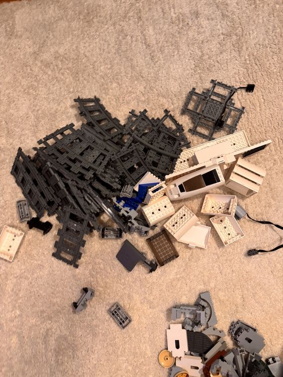 Lego Giocattoli: 150 Legofiguren Legoteilo Lego – Usato da Reinach venduto da Kimbonik 1