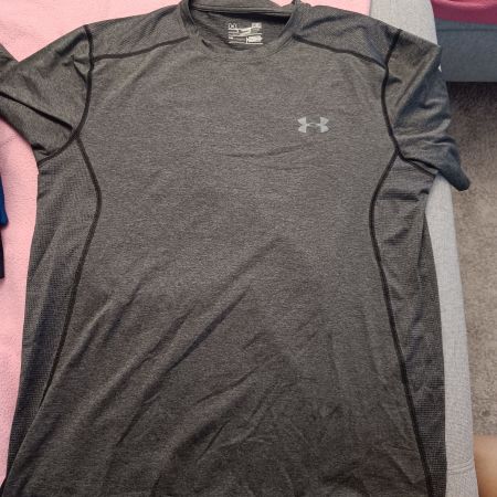 Herren T-Shirt Under Armour grau Grösse M