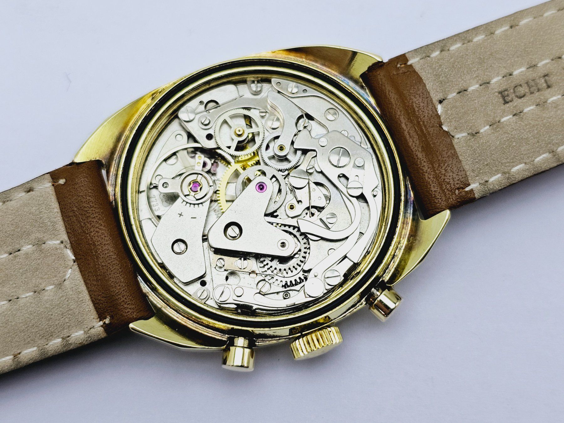 Breitling Uhren: BREITLING VALJOUX 7733 Chronograph Herrenuhr Top Zustand! – Gebraucht aus Bassersdorf von  4