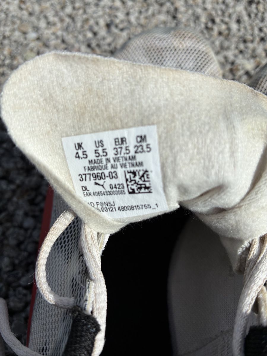 Puma Schuhe für Mädchen: Nagelschuhe Puma Evospeed Star 37.5 – Gebraucht aus Herrenschwanden von raffinha77 2