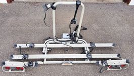 Veloträger Anhängerkupplung 2 Fahrräder Lichtanlage gebra...