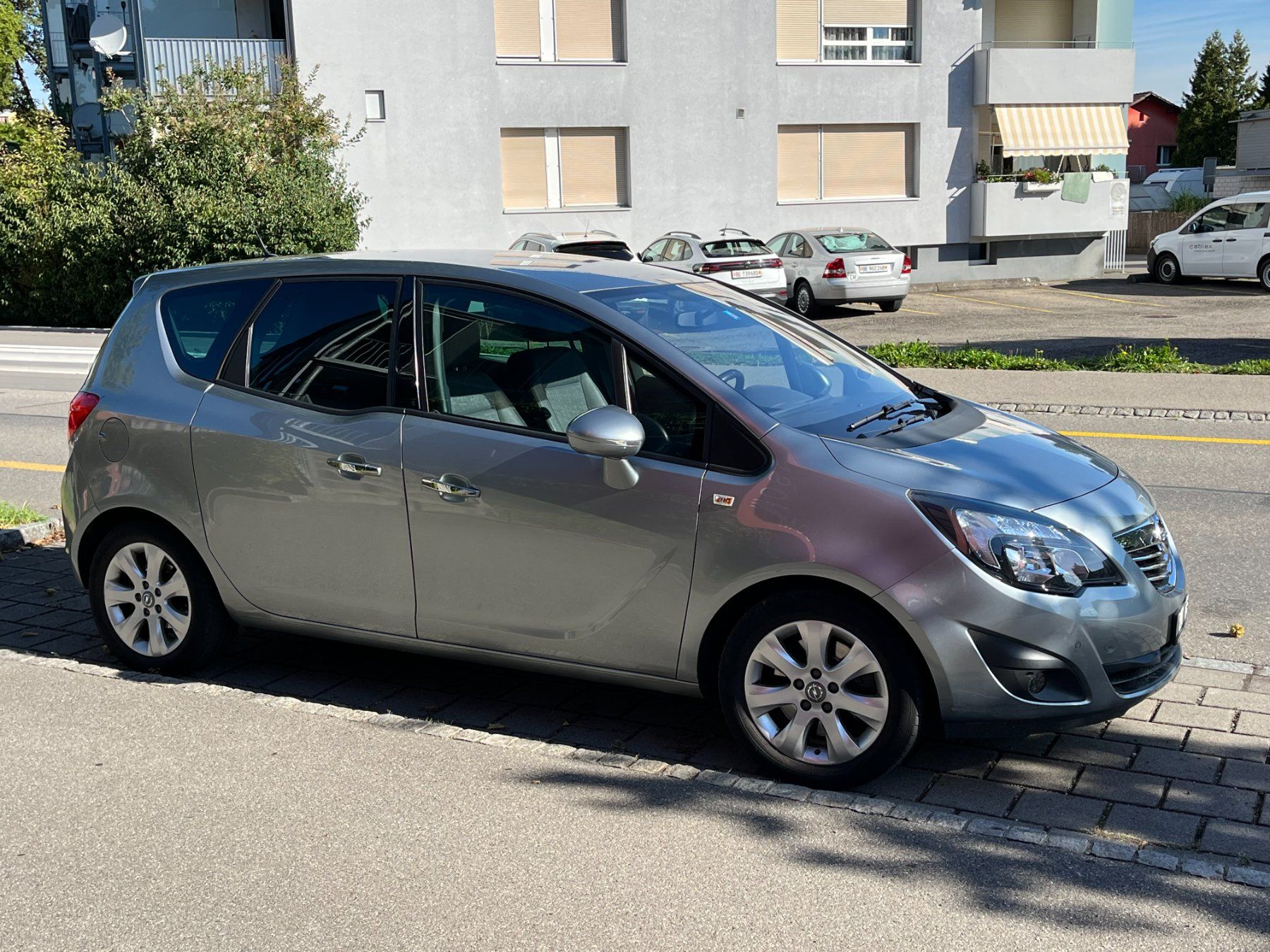 Opel Automobili: Opel Meriva B 1.4 Cosmo – Usato da Münsingen venduto da Fibri 1