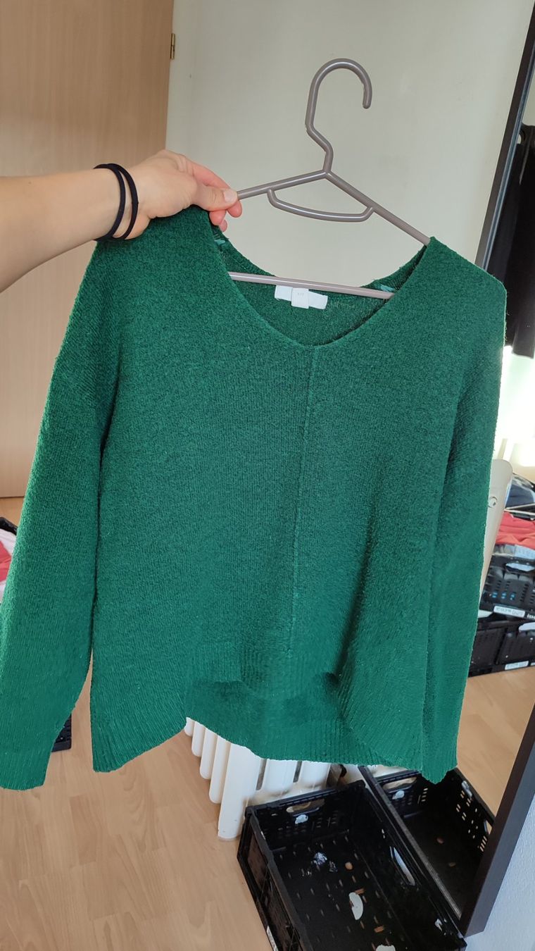 H&M Pulls & Sweat-shirts: Pullover, Gr. S-M, Set: 8 Stk. – Neuf (Voir description) à Zürich par nic_xm7s 7