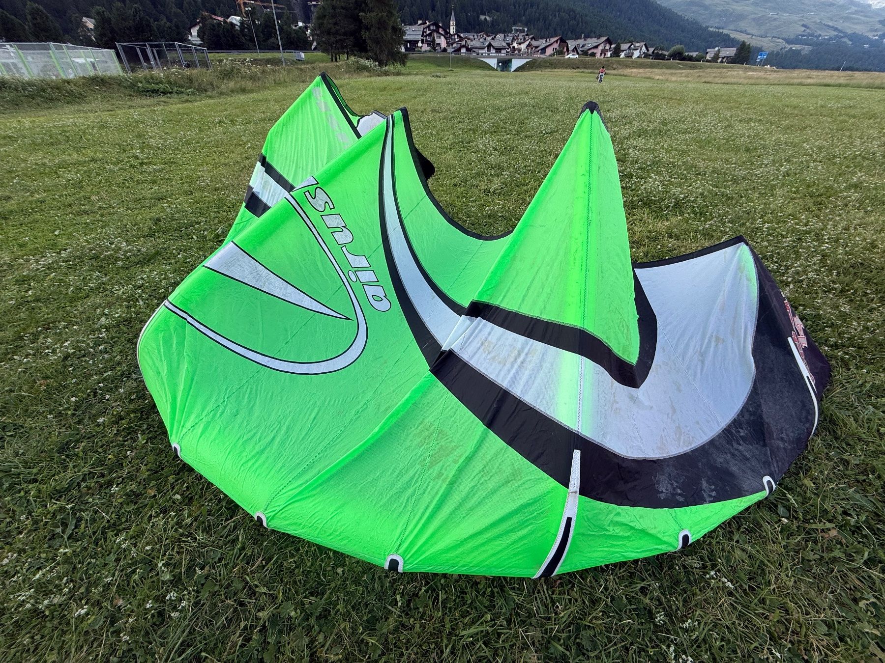 Kite: kite 14 m^2 kitesurf – Gebraucht aus Zürich von ant_97dj 1