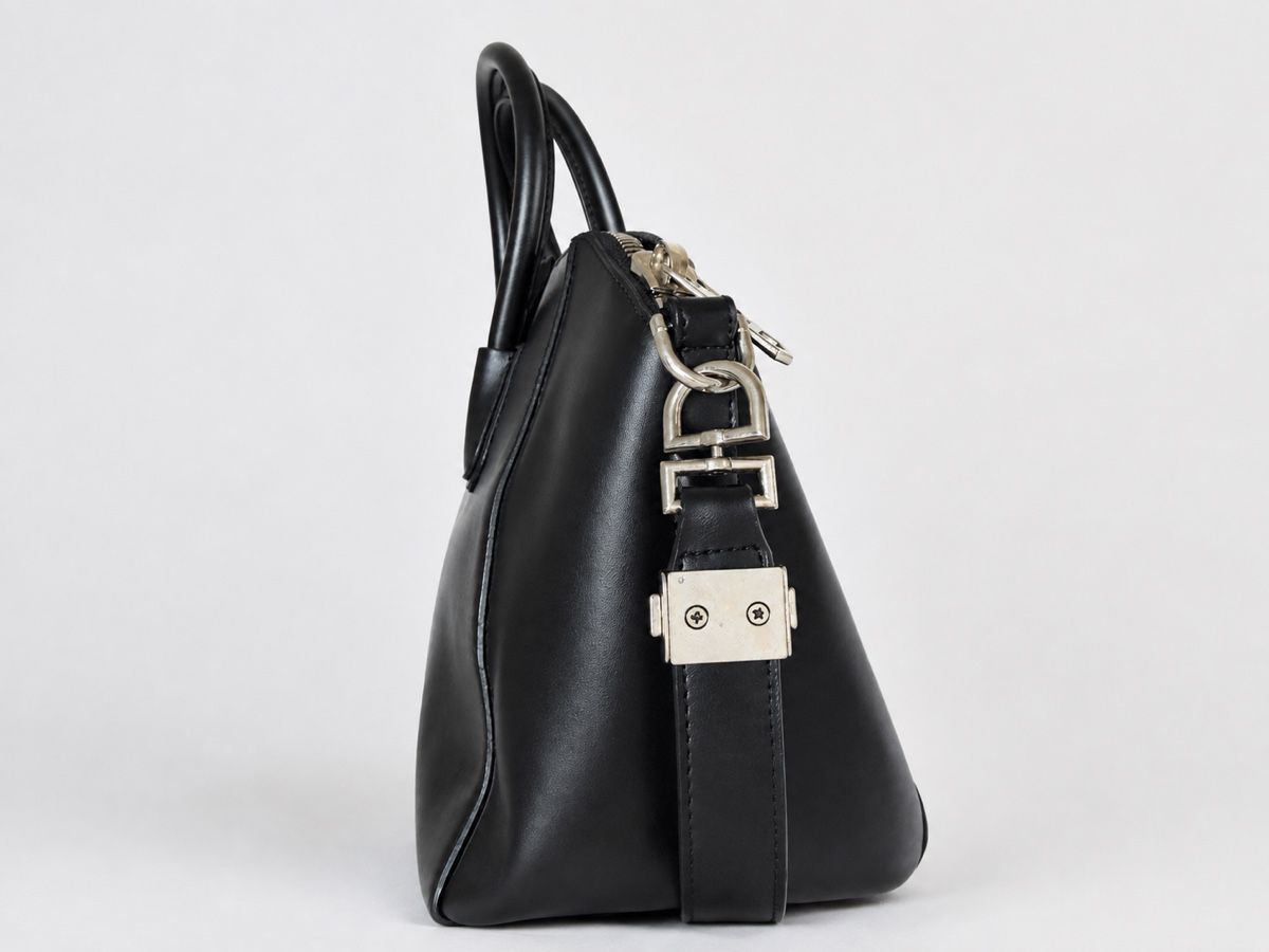 Givenchy Sacs: Givenchy Antigona Leder Handtasche Schwarz – D'occasion à Uster par Mur_88 2