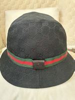 Chapeau Gucci noir monogramme authentique taille M, été 2023