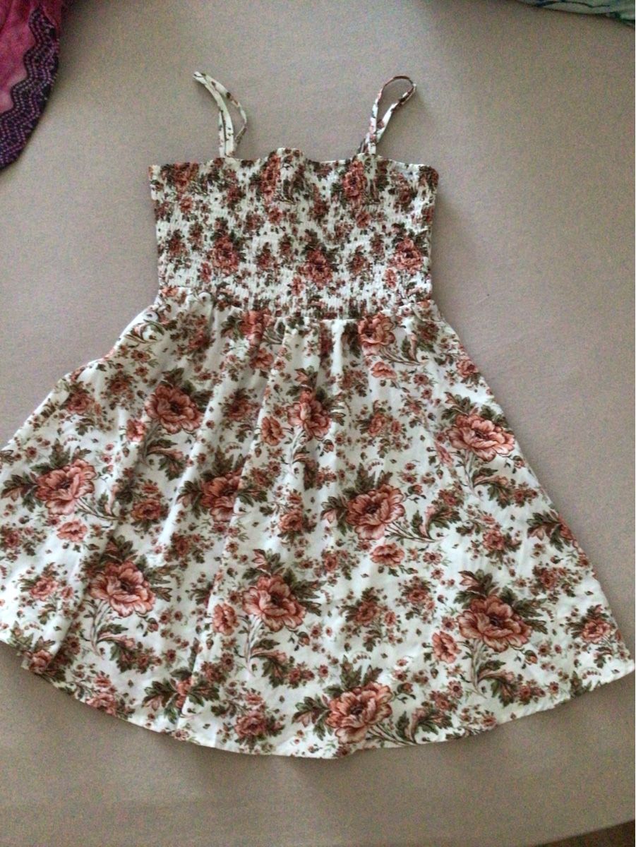 Shein Vestiti: Träger-Kleid geblümt Gr. M – Usato da Steffisburg venduto da lar_x57s