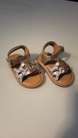 Sandales dorées pour fille, taille 20