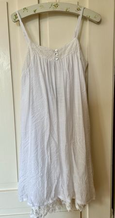 White Dress, Lace Trim - Soulmate, Size Medium