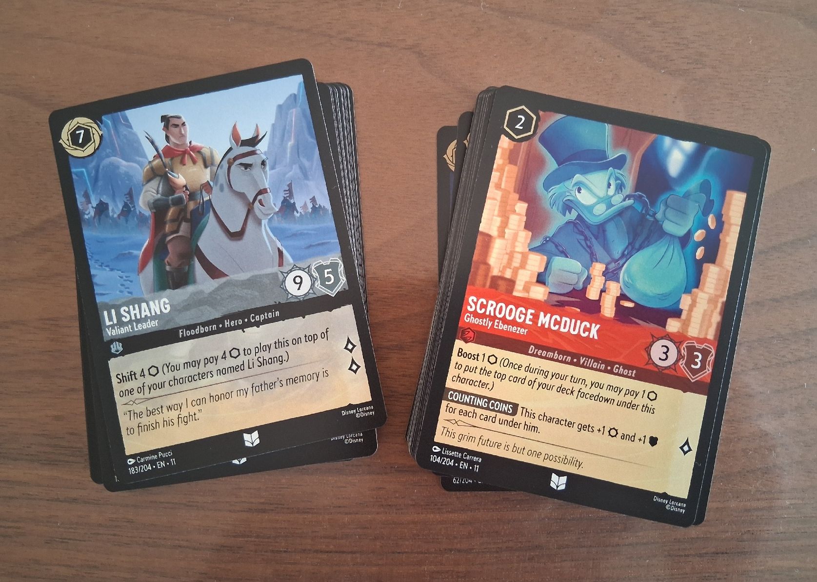 Disney Sammelbilder & Trading cards: Disney LORCANA KARTEN 200 Stück Englisch Alles verschiedene  – Gebraucht aus Luzern von borschtel