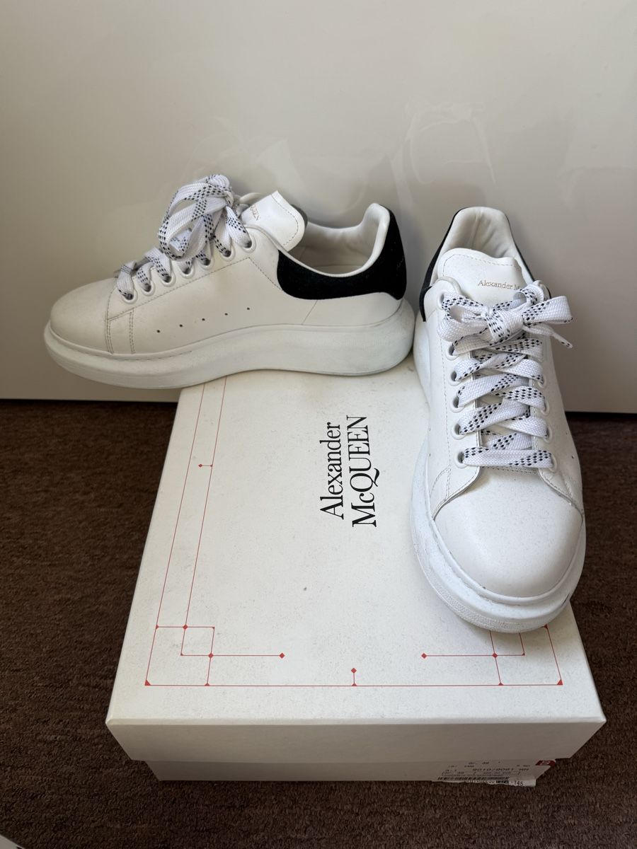 Alexander Mcqueen Scarpe da donna: Alexander Mcqueen sneakers – Usato da Zürich venduto da Dalia.ababssa 2