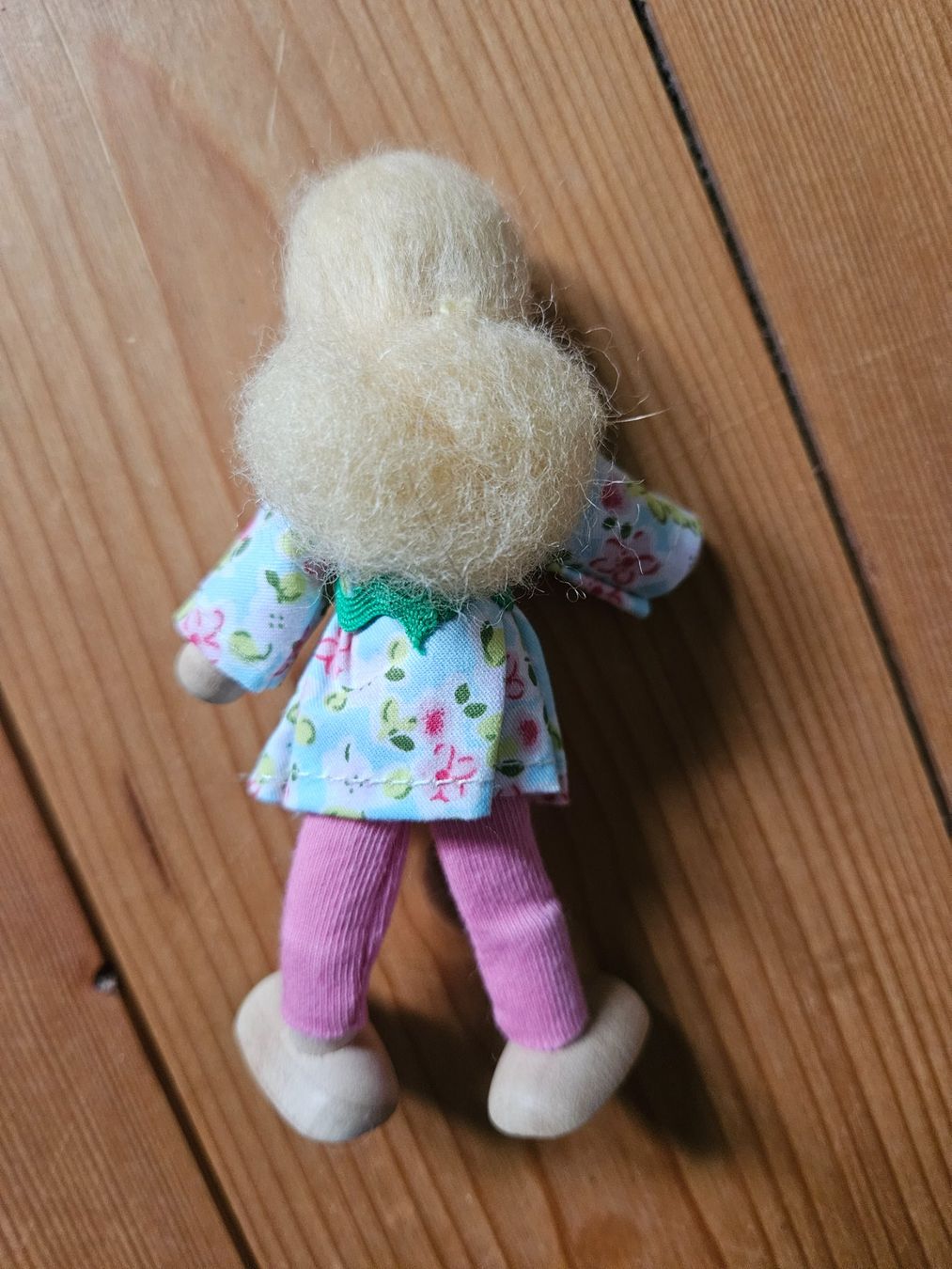 Käthe Kruse Puppen: NEU Käthe Kruse Waldorf Biegepuppe Mädchen – Gebraucht aus Rifferswil von fle_5nqr 1